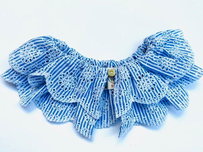 Mini Sophie Button Collar 5-7/8-10y - Limited Edition